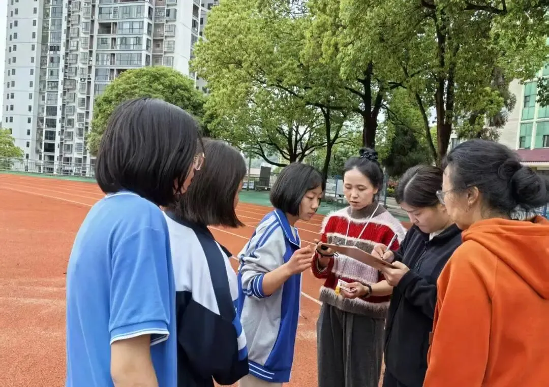 青春无畏试锋芒 直击中考第一关——绥宁县实验中学九年级体育模拟测试纪实 第37张