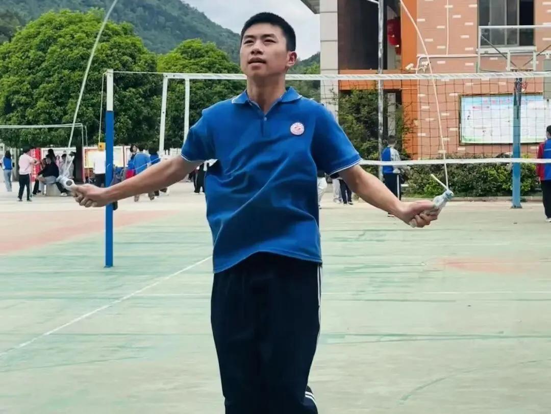 青春无畏试锋芒 直击中考第一关——绥宁县实验中学九年级体育模拟测试纪实 第44张