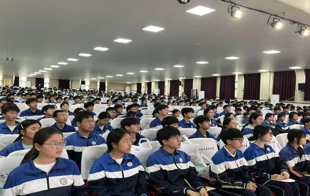 逐光而行,蓄力中考——中考英语备考指导讲座 第45张