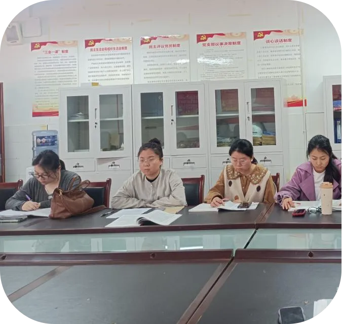 研修动态‖深耕教研促备考 凝心聚力迎中考——绵阳市实验中学初三语文专题复习研讨活动 第6张