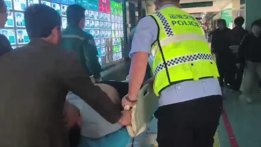 护航中考体育 万荣公安交警为受伤学生抢出“生命通道” 第3张