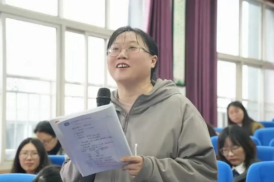 教研动态 | 文心深处探中考,青云之上话语文——2026年醴陵市初中语文复习备考研讨会圆满举行 第42张