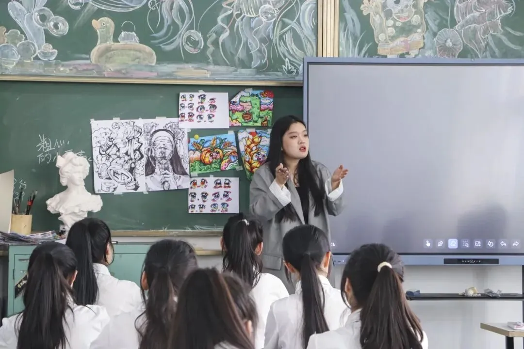 中考分数不够普高、想军事化管理、要升学+参军一定要选武汉军需学校 第10张