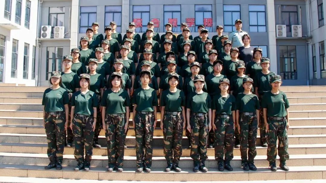 中考分数不够普高、想军事化管理、要升学+参军一定要选武汉军需学校 第25张