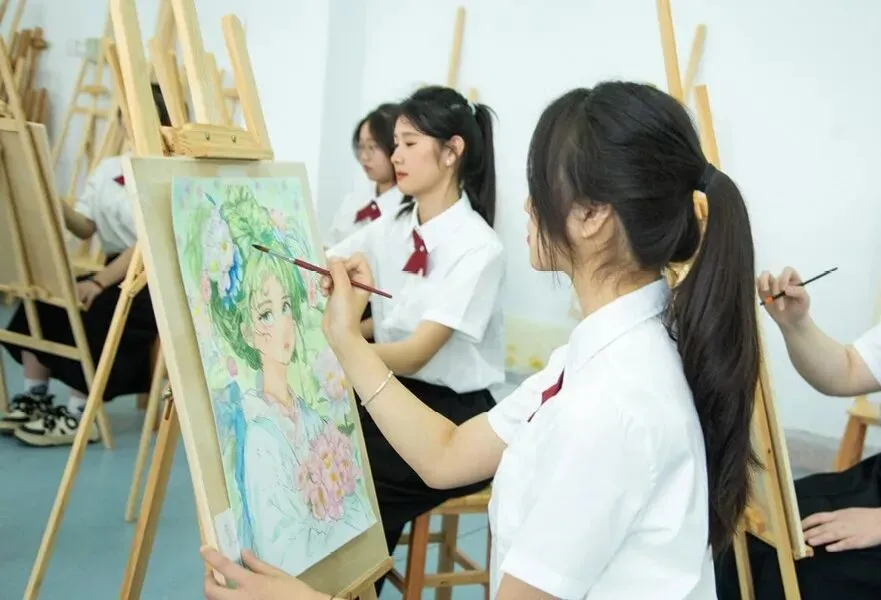 中考分数不够普高、想军事化管理、要升学+参军一定要选武汉军需学校 第27张