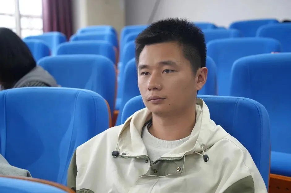 教研动态 | 文心深处探中考,青云之上话语文——2026年醴陵市初中语文复习备考研讨会圆满举行 第54张