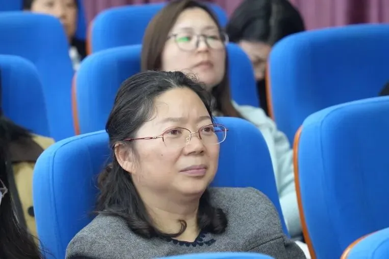 教研动态 | 文心深处探中考,青云之上话语文——2026年醴陵市初中语文复习备考研讨会圆满举行 第55张