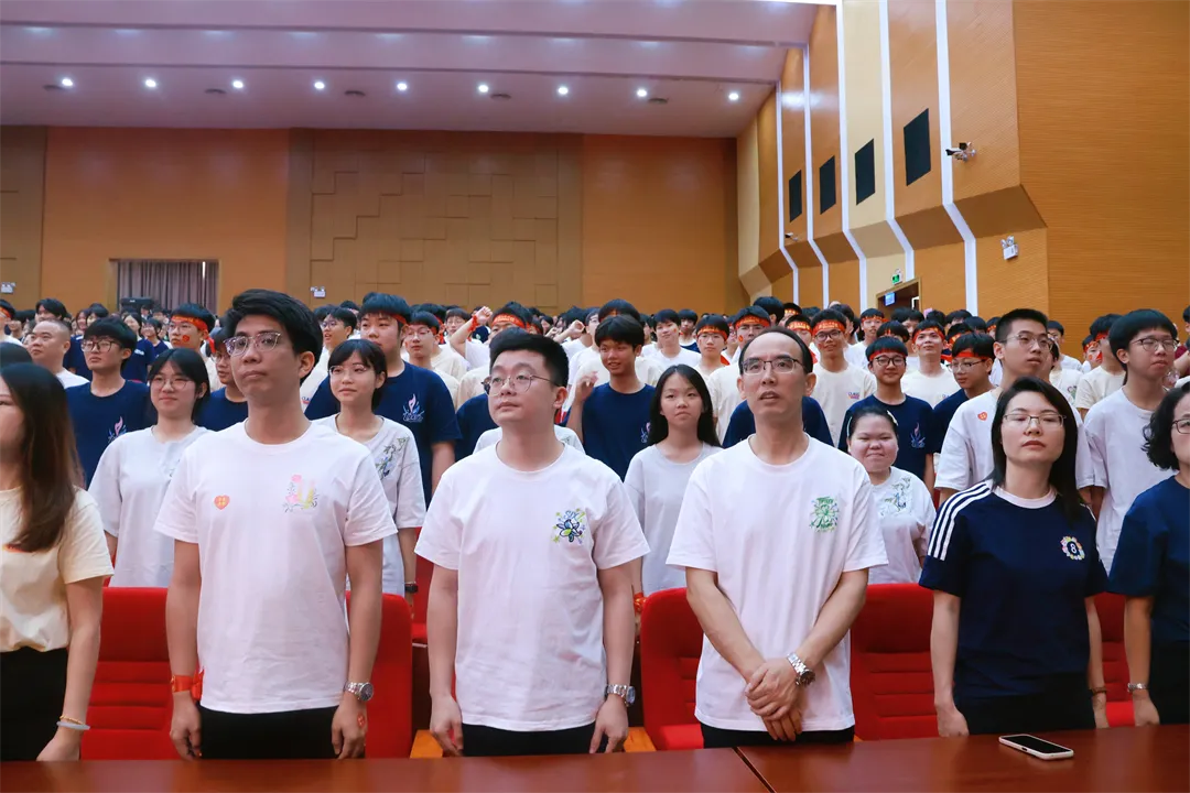 砺剑中考,勇攀高峰|德成中英文学校2026届中考誓师大会隆重举行【2026年春:学校高质量发展系列活动之三十】 第11张