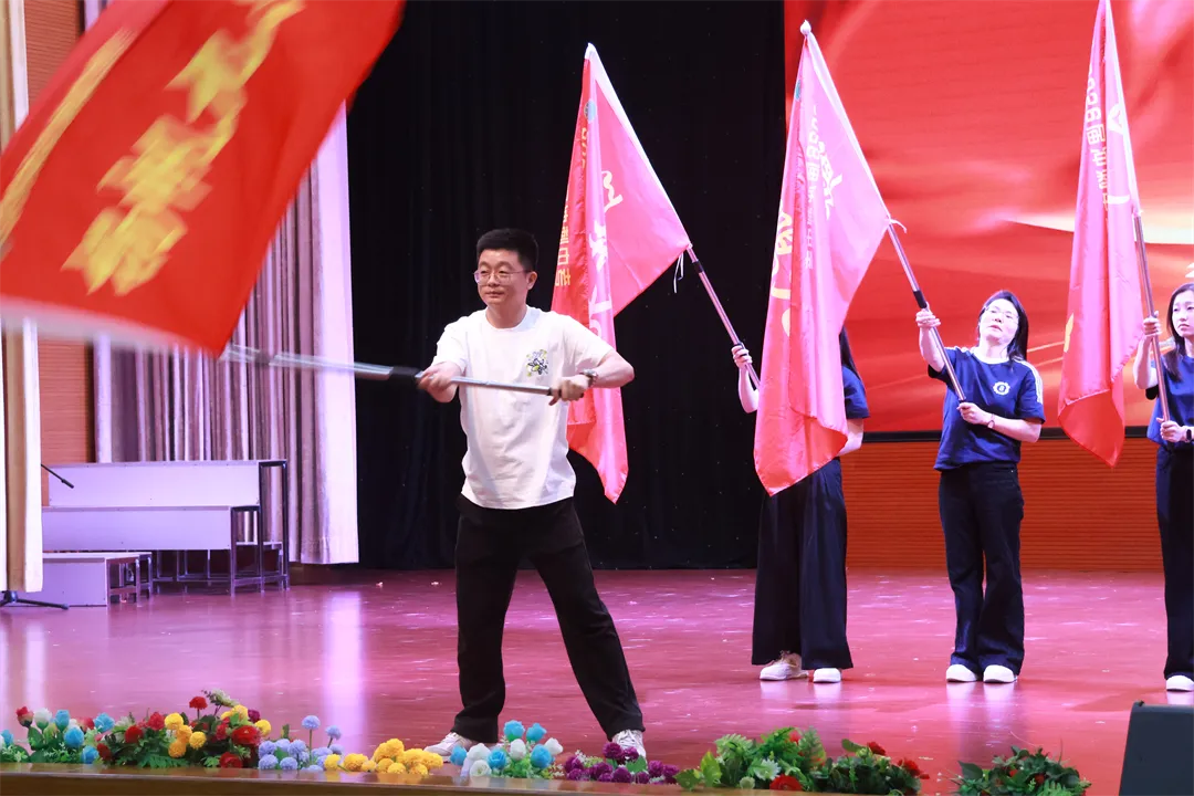 砺剑中考,勇攀高峰|德成中英文学校2026届中考誓师大会隆重举行【2026年春:学校高质量发展系列活动之三十】 第24张