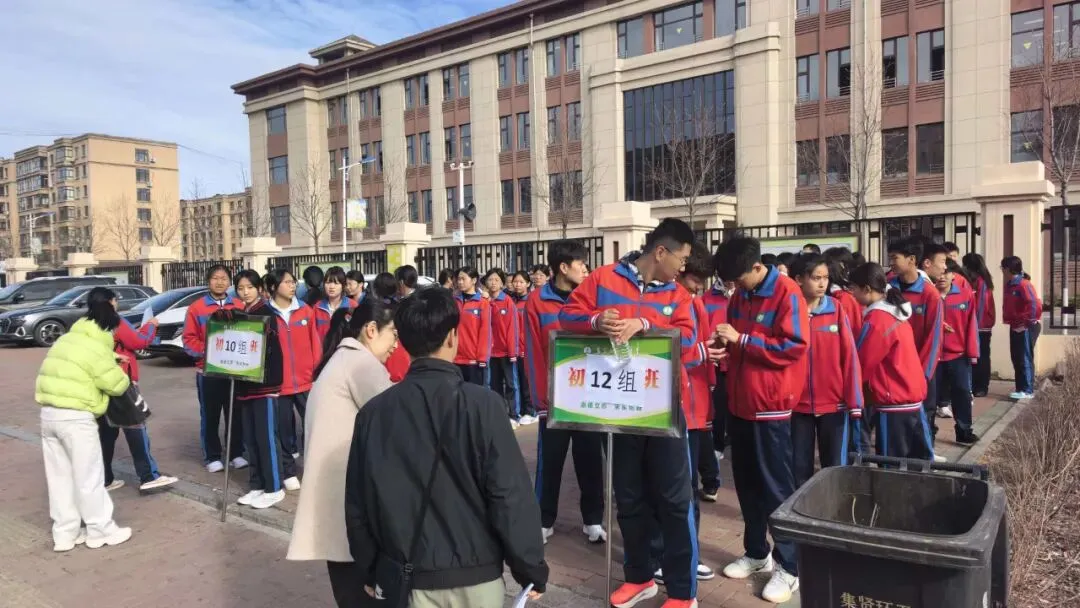 【崇德七中 护航中考】践初心办实事 暖护航助成长——集贤县第七中学体育考试爱心护航纪实 第11张