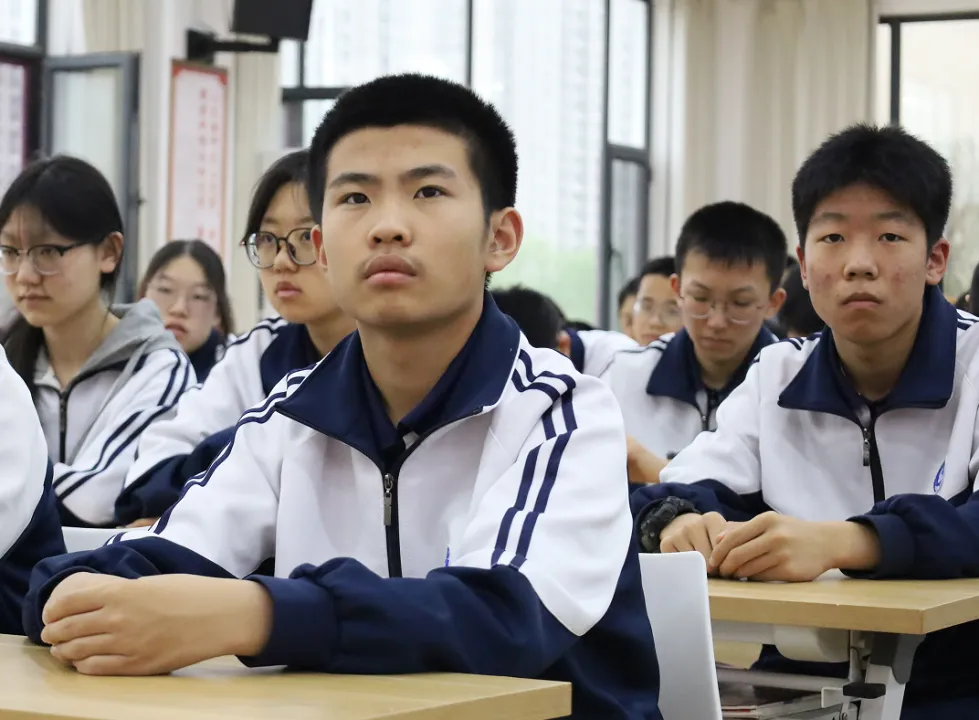 策马扬鞭酬壮志,决胜中考铸辉煌 | 太原市风帆中学初三年级一模表彰会 第32张