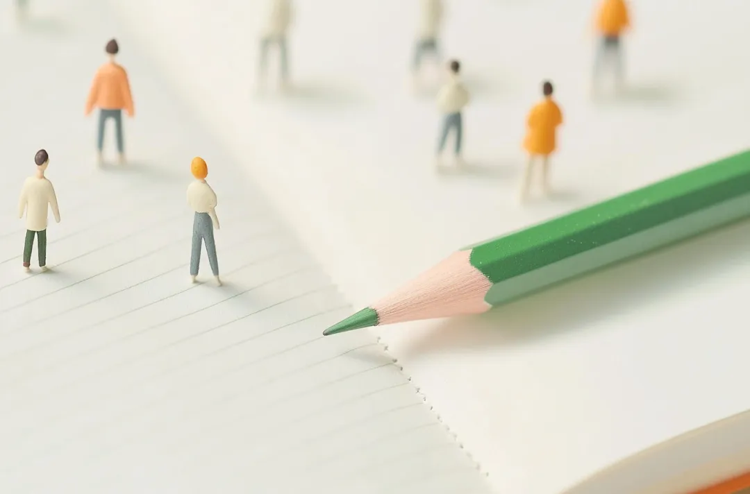 从省适应性考试到高考:河南物理三套真题的对比与备考思路 第17张