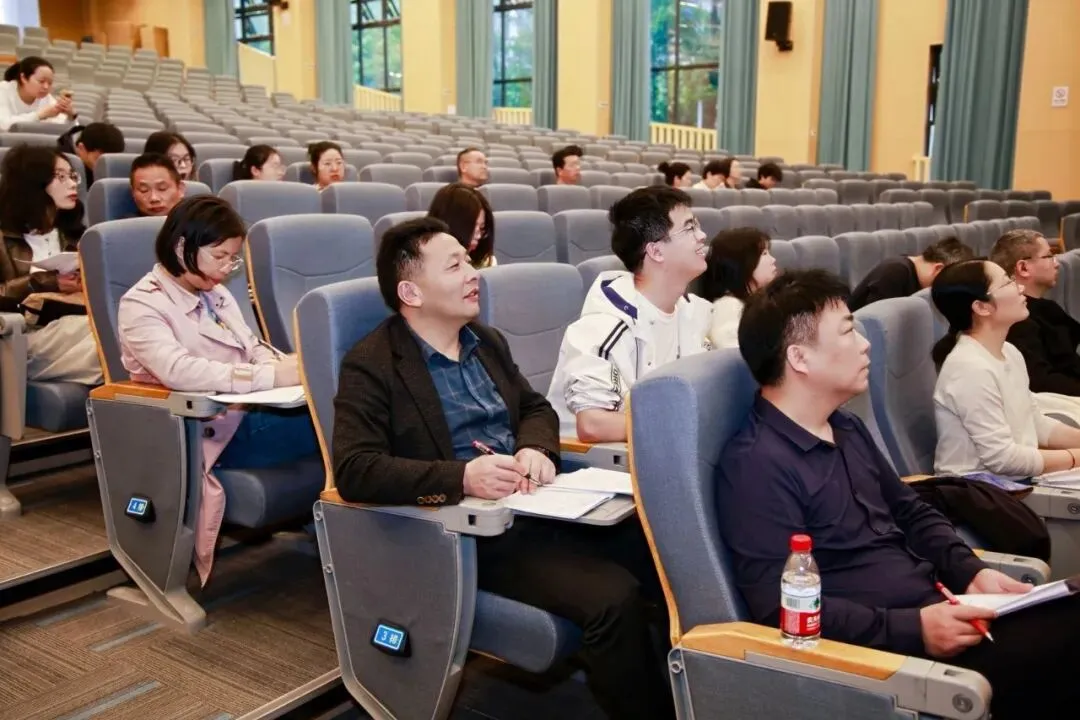 名师领航明方向,研思共进备中考——浙江省“百人千场”送教常山初中语文、数学专场 第17张