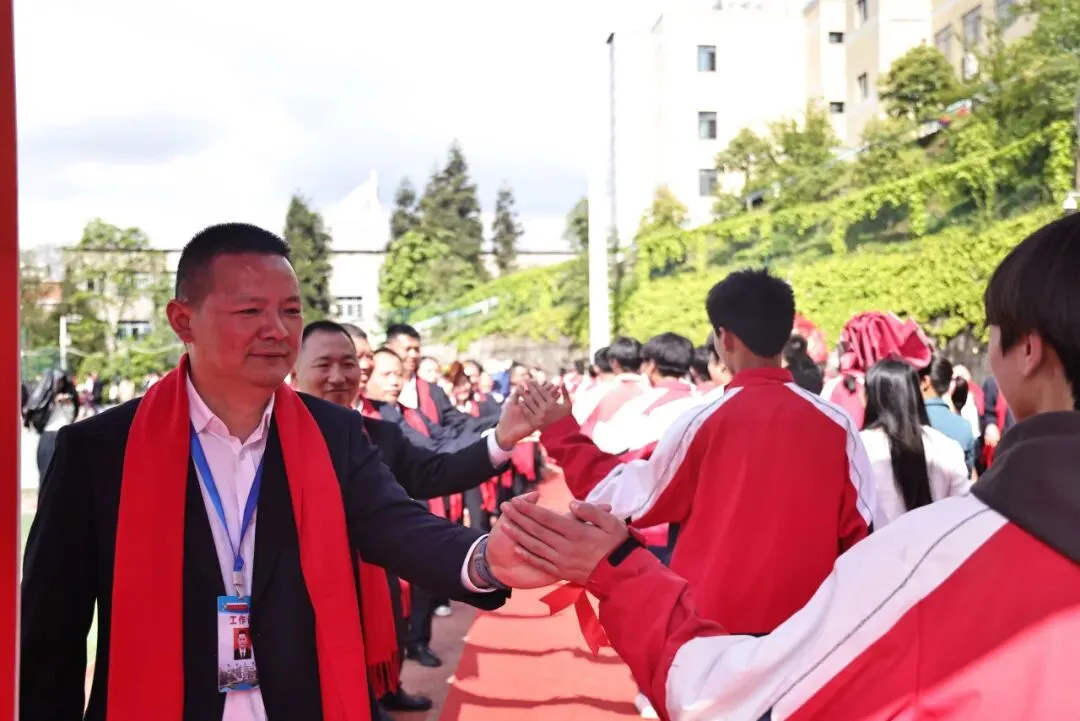 【学校动态】习水九中2026届中考备考动员大会召开 第21张