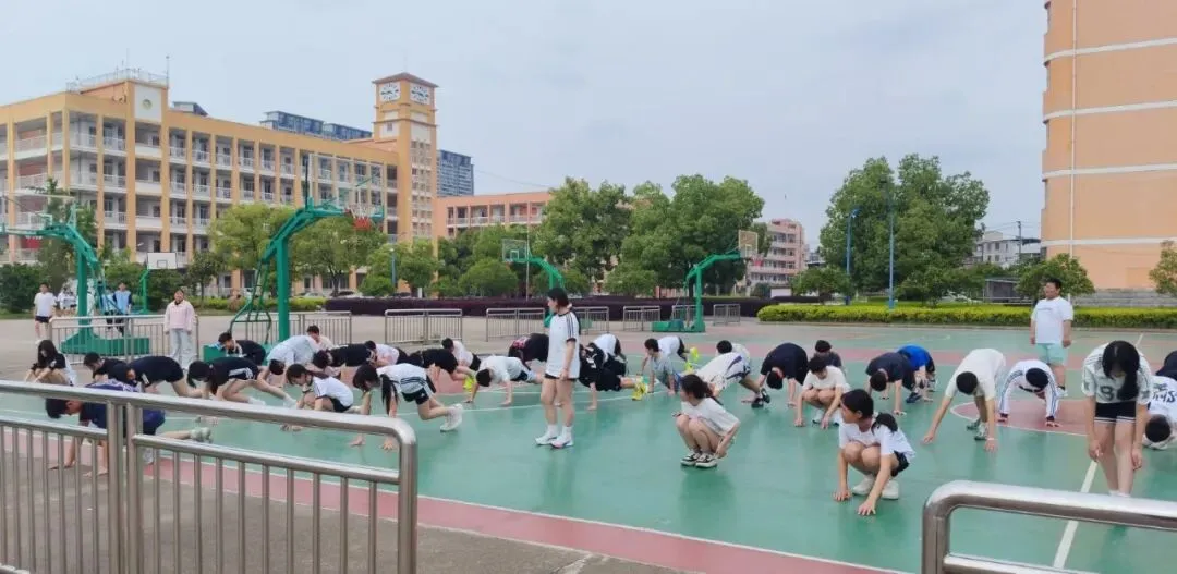 黄冈市益才盛华学校体育中考再创佳绩 第2张