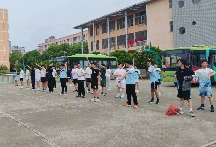 黄冈市益才盛华学校体育中考再创佳绩 第4张