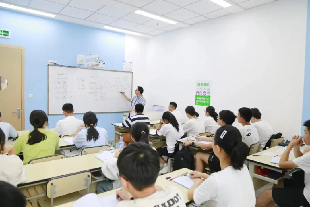 中考高分进校,高一期中垫底?新高一破局关键,就在这个暑假! 第20张