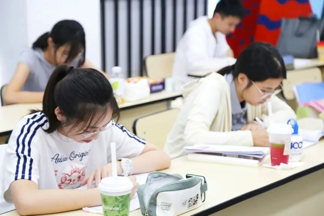 中考高分进校,高一期中垫底?新高一破局关键,就在这个暑假! 第21张