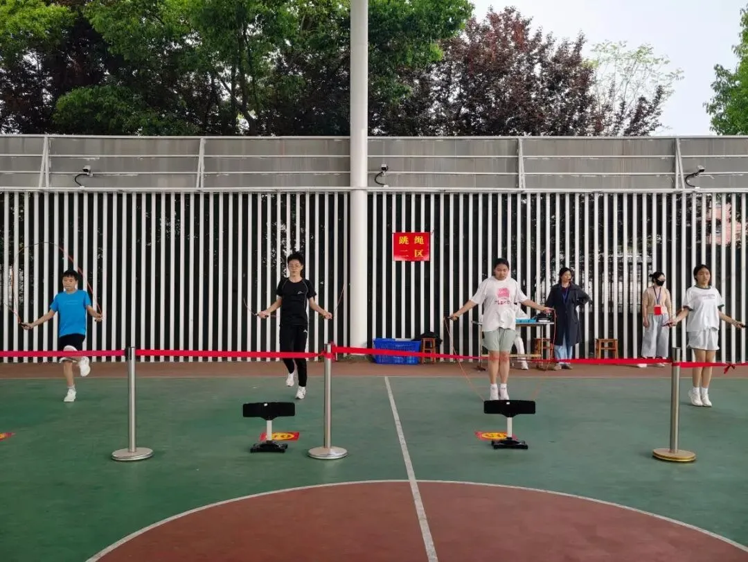 桐城市2026年中考体育和实验操作考试平稳结束 第4张