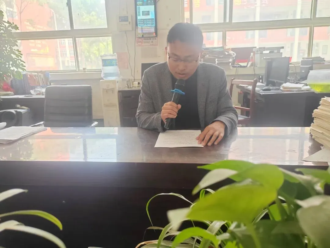 表彰优秀树榜样凝心聚力战中考——社旗县第二初级中学九年级一模考试总结大会圆满举行 第9张