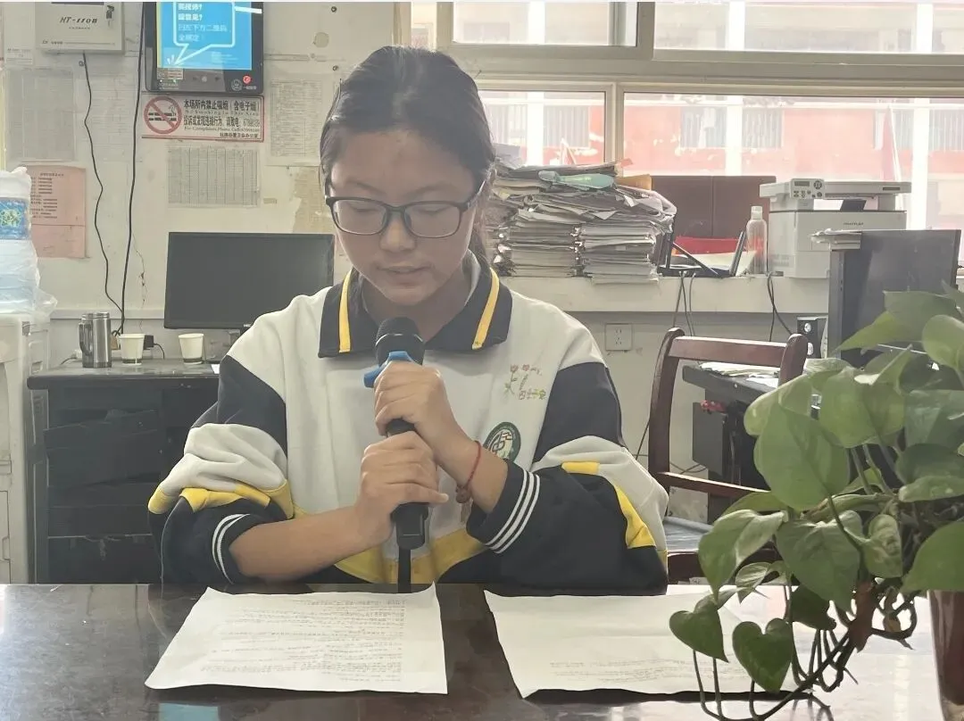 表彰优秀树榜样凝心聚力战中考——社旗县第二初级中学九年级一模考试总结大会圆满举行 第10张