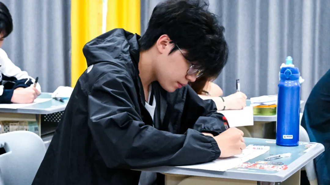 暨联护航,模考收官——2026届港澳台联考三模全纪实 第16张