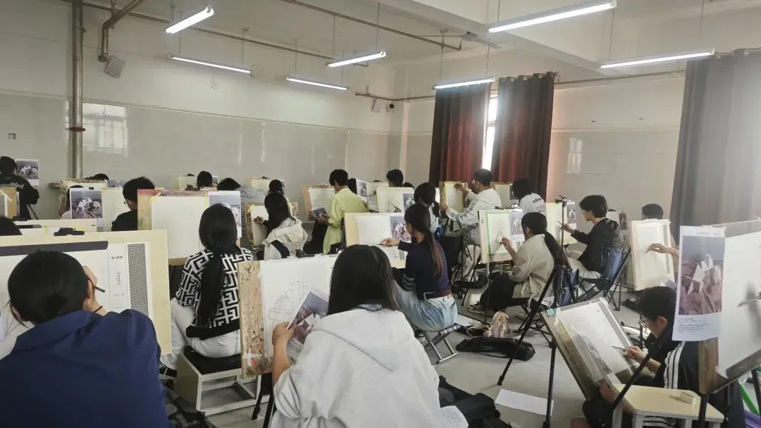 漯河周彦生艺术高中2026年中招艺考模拟考试(第一次)圆满举行 第9张