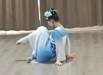 漯河周彦生艺术高中2026年中招艺考模拟考试(第一次)圆满举行 第32张