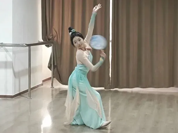 漯河周彦生艺术高中2026年中招艺考模拟考试(第一次)圆满举行 第34张