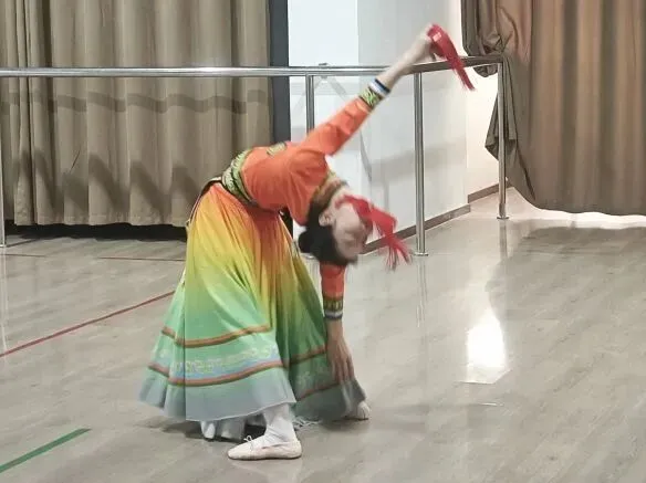 漯河周彦生艺术高中2026年中招艺考模拟考试(第一次)圆满举行 第35张