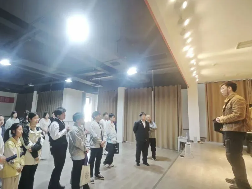 漯河周彦生艺术高中2026年中招艺考模拟考试(第一次)圆满举行 第48张