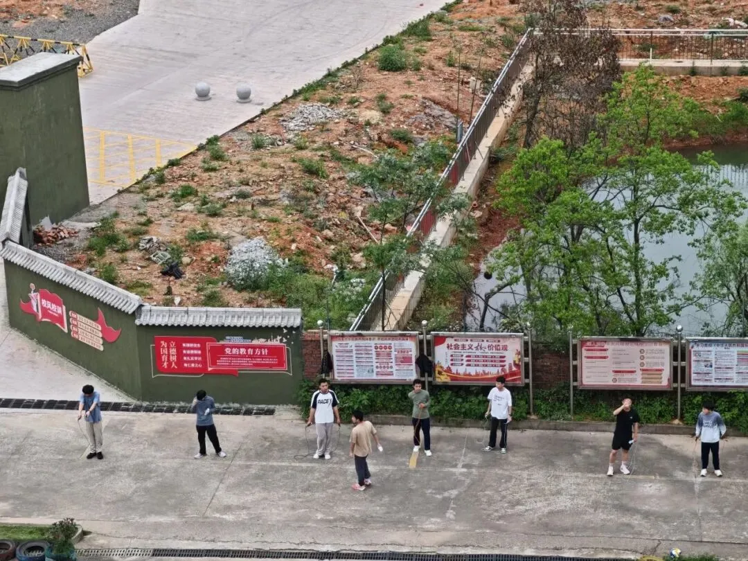 定格春日热血瞬间!全力奔赴体育中考 第21张