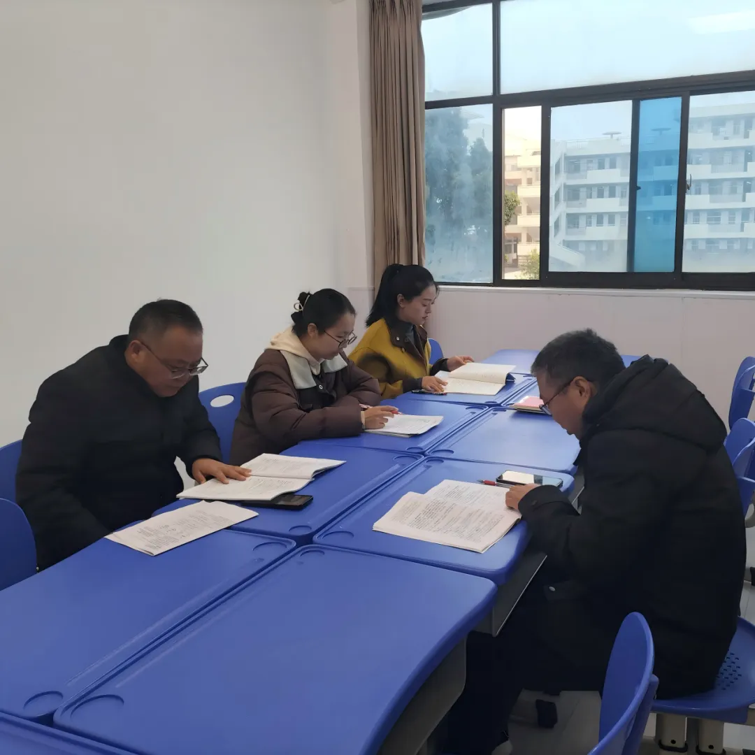 总结复盘明方向 凝心聚力备中考——上冈实中九年级召开一模分析系列会议 第16张