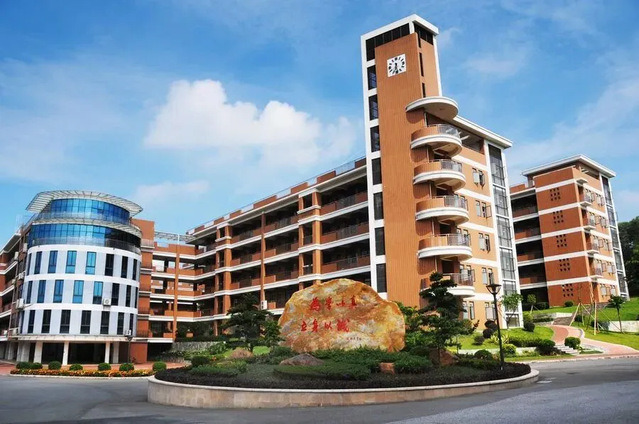 中考择校 | 东莞中学松山湖学校:直逼莞中!公办第二校有多强? 第10张