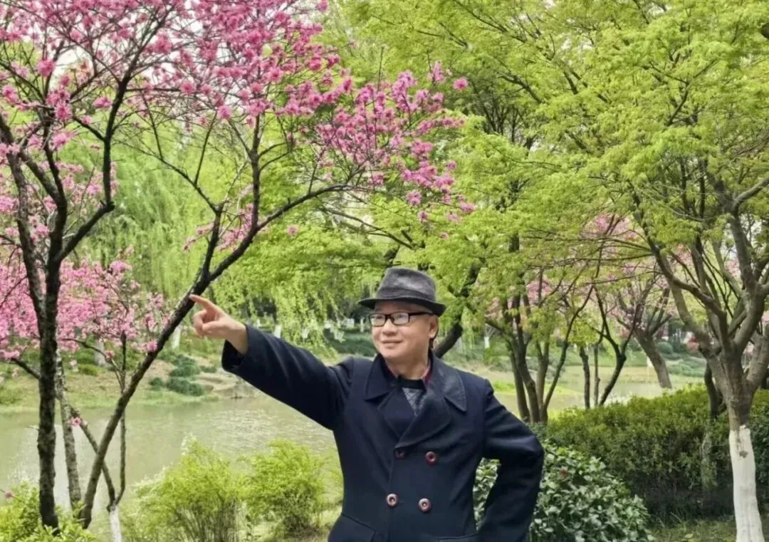 中考“挂车尾”,高考“打头阵”,这个在2025年高考中考出超“特控线”20分的考生说“是育新高中给了我第二次生命” 第13张