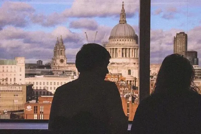 推荐热读:《押送高考试卷那天,家长堵了我的车不让我进校门》【txt全章节-小説】閲读 第5张