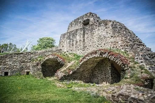 推荐热读:《押送高考试卷那天,家长堵了我的车不让我进校门》【txt全章节-小説】閲读 第11张