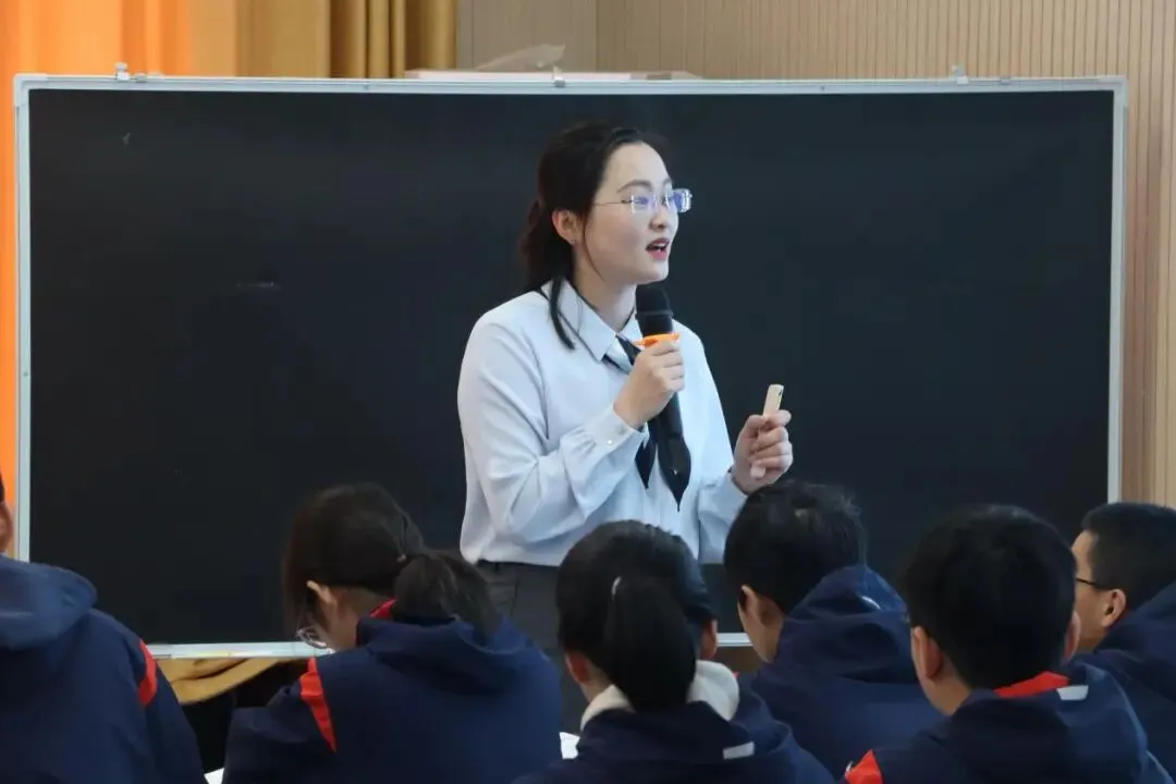 【烈山路校区】研思作文教学 赋能中考备考——新站区初中语文作文专题研讨活动在我校顺利举办 第13张