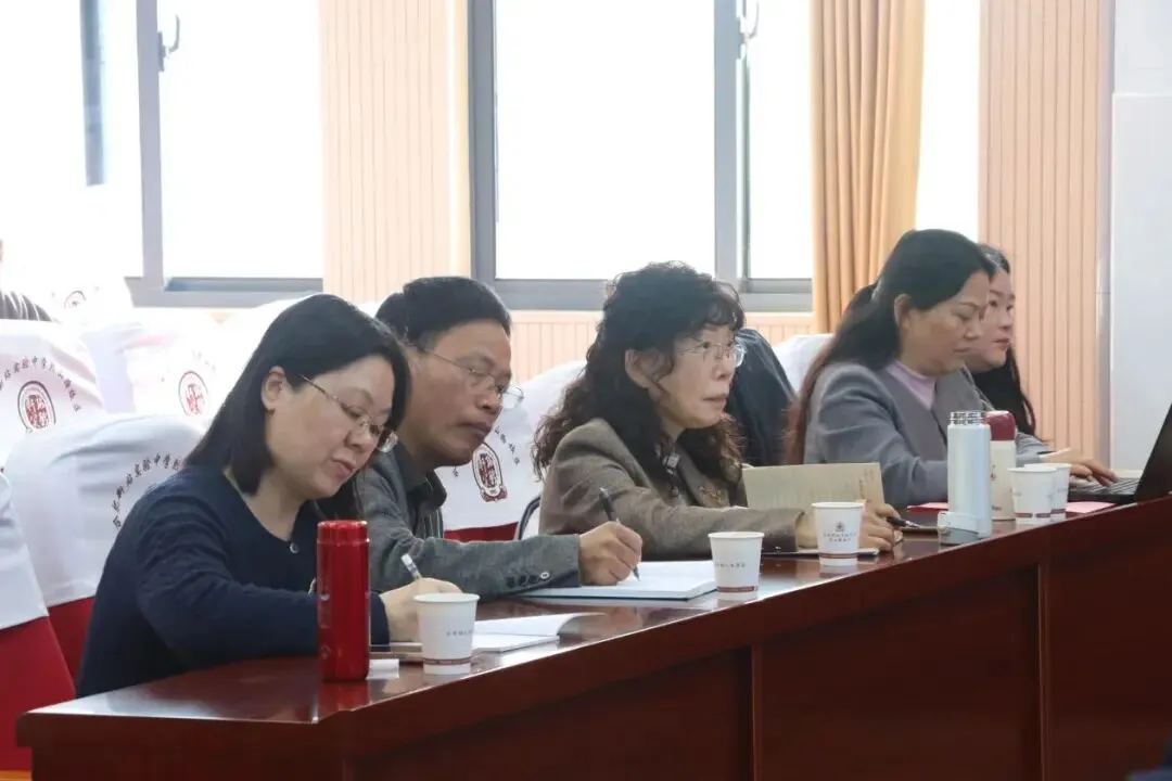 【烈山路校区】研思作文教学 赋能中考备考——新站区初中语文作文专题研讨活动在我校顺利举办 第18张