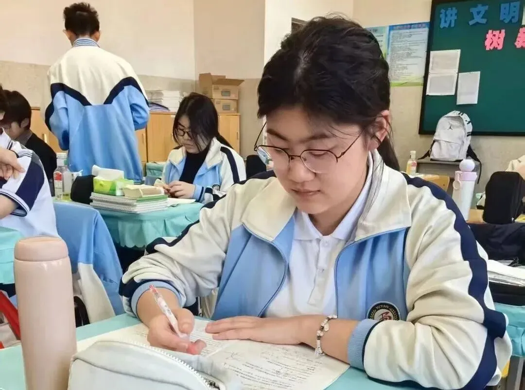 【我们的初三·2026中考大会战】K9.9班风采展示 第114张