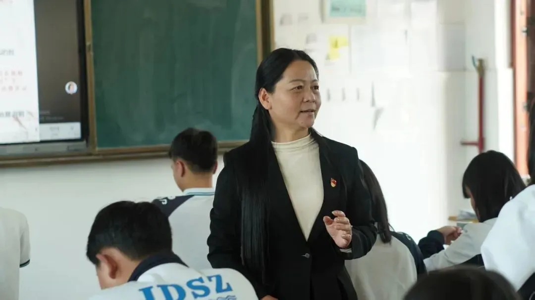 (第209期)聚焦中考真题,解读课标素养——云南省基础教育领域王蕊简教深学语文名师工作室思茅区周宏云小组第十六次研修活动 第25张