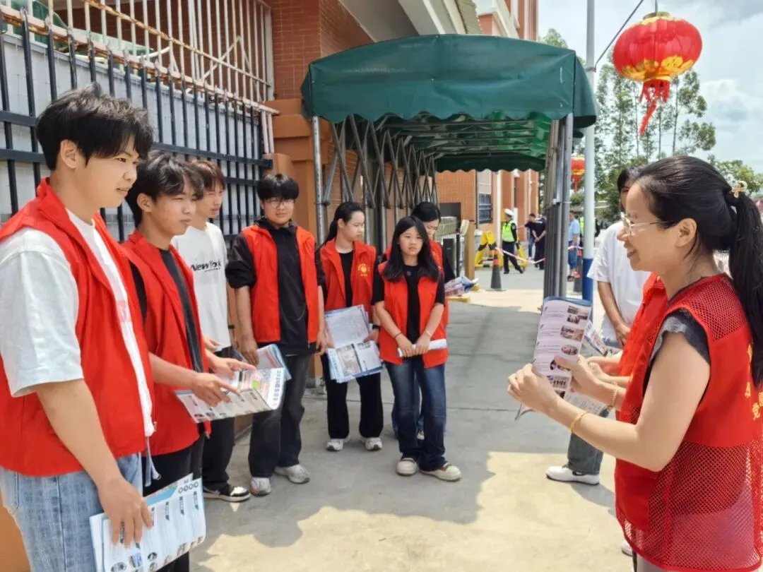 体育中考展风采 技能成才向未来——诏安职校开展专项招生宣传活动 第2张