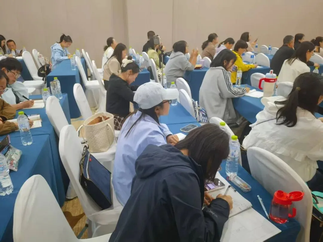 以研促教明方向,凝心聚力备中考——热烈庆祝初中“新课程、新教材、新评价”改革研讨会第一期圆满举行 第12张