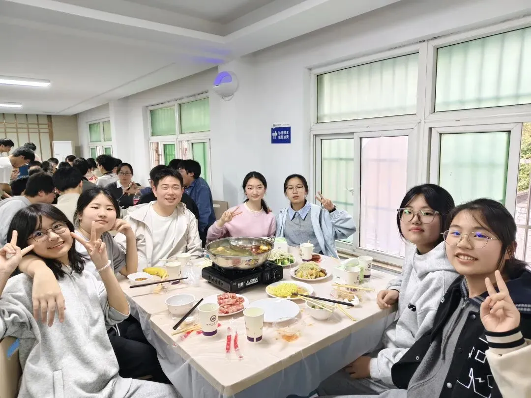 2025合肥中考最卷年:12所学校补录,这所高中停招两年换了新东家却逆势翻盘 第7张