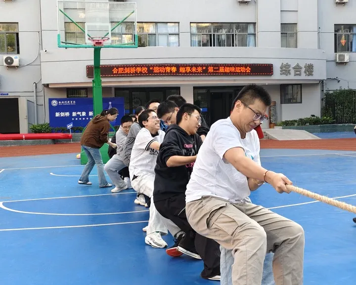 2025合肥中考最卷年:12所学校补录,这所高中停招两年换了新东家却逆势翻盘 第8张