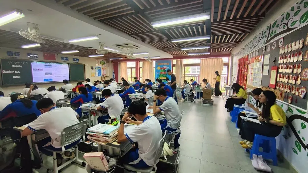 研思备中考,风采绽赛场丨肇广教师在四会市英语中考备考会彰显实力 第19张