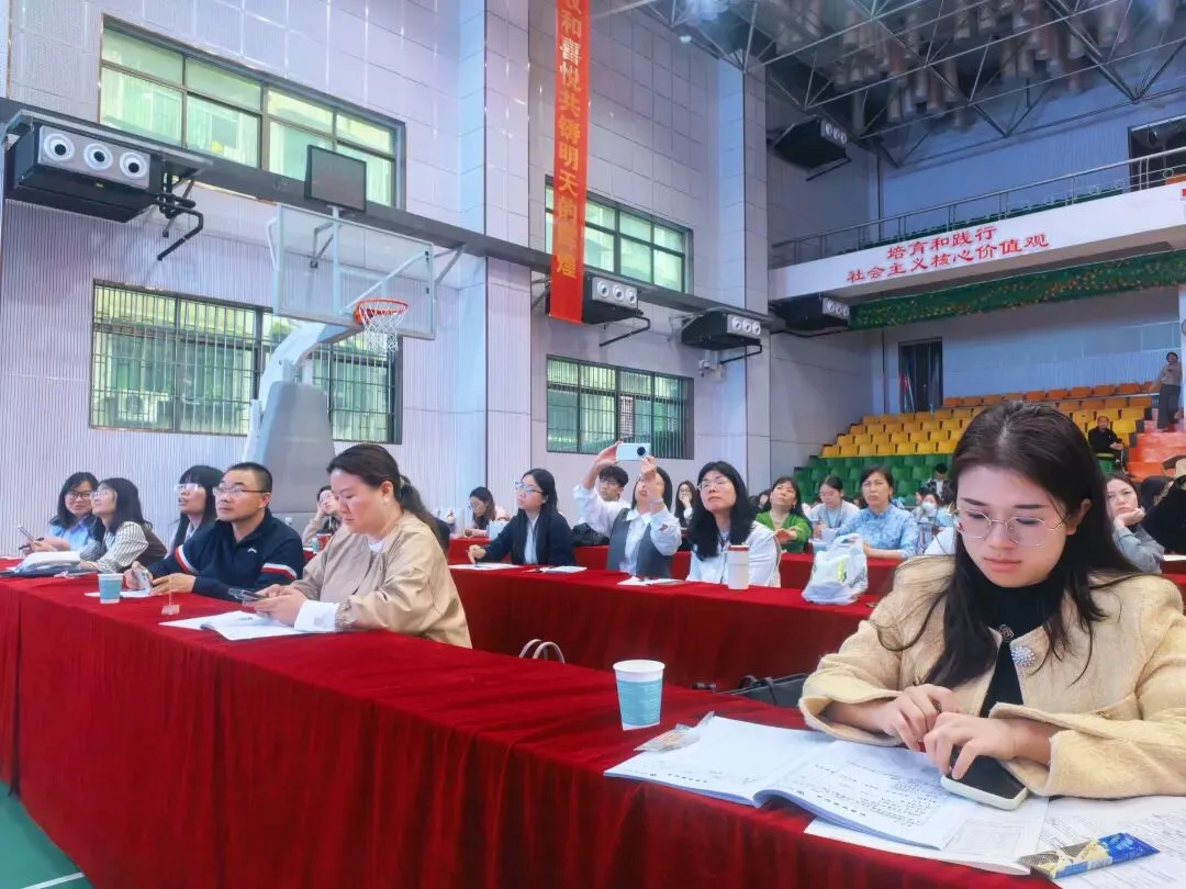 聚力教研备中考,赋能提质向未来——郴州市曾亚丽初中英语名师工作室第四次线下活动纪实 第5张