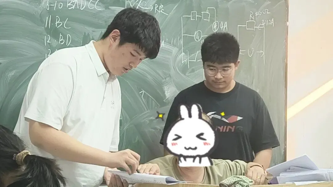 中考倒计时55天:现在难熬的浮躁,终会变成考场上的从容 第3张