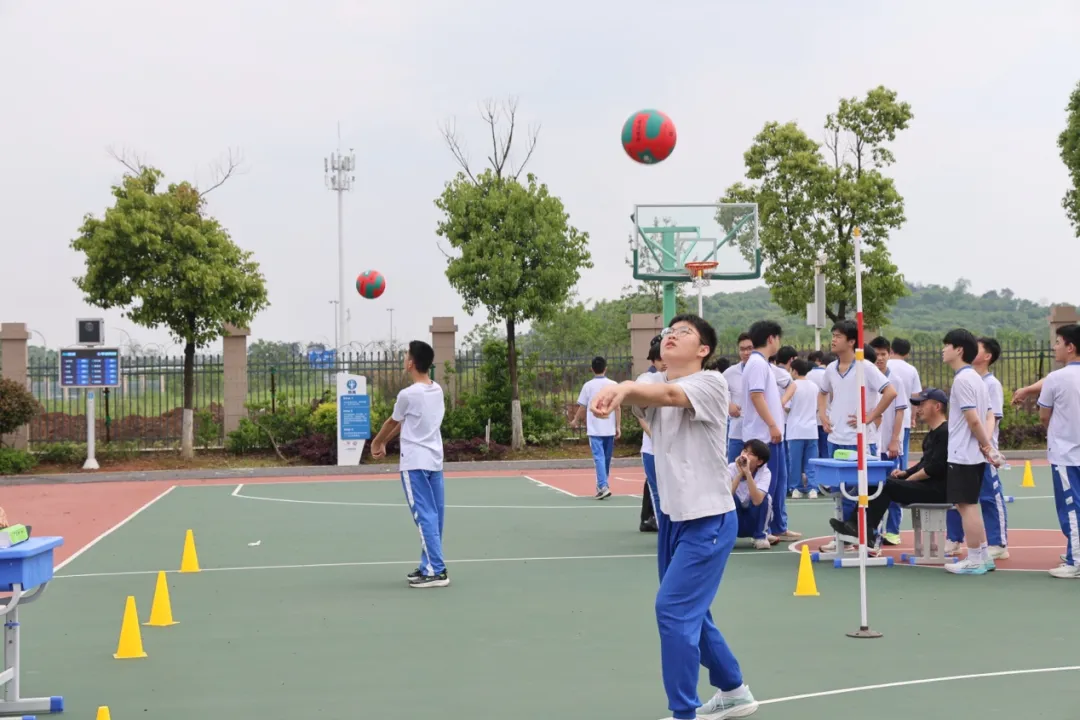 迎战体育中考 这场模拟够“燃” 第27张