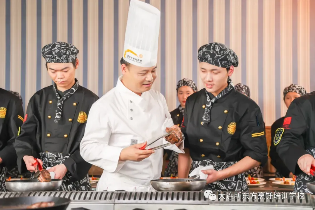 中考在即,还在死磕文化课?来学一门手艺,职校生优势大盘点! 第13张